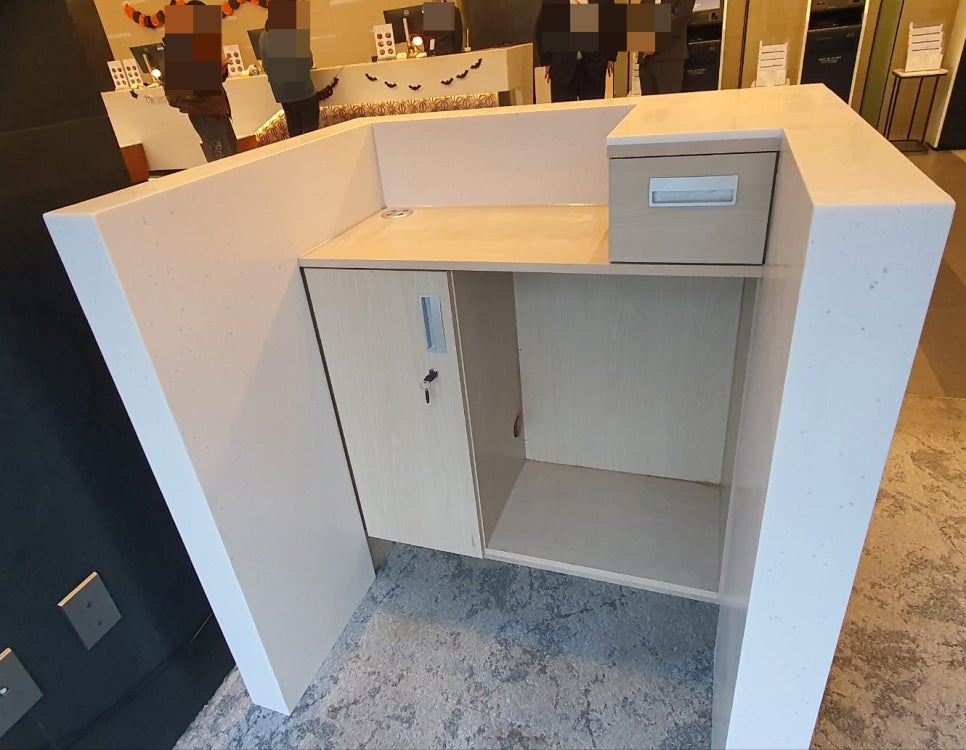 호텔 안내데스크