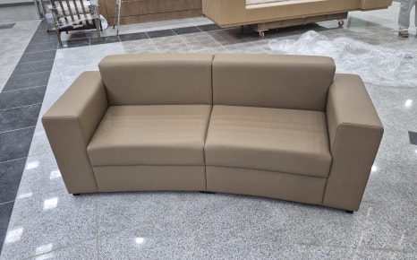 드라마  촬영장 세트장 라운드 로비 대기용 쇼파