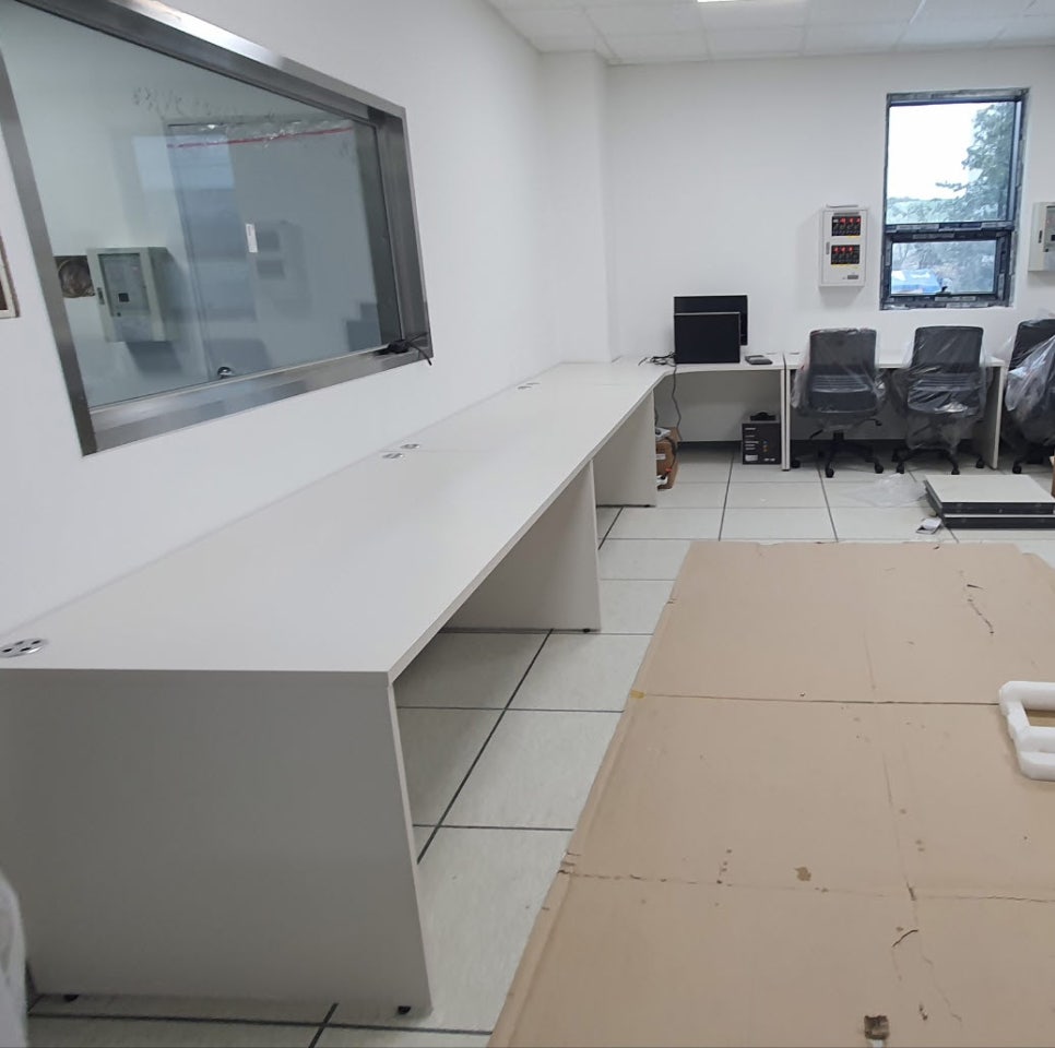 벽 붙박이 코너 연결형 책상 컴퓨터 콘솔